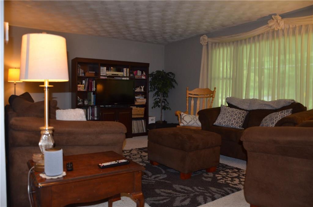 2345 Valley View Road Hermitage, PA 16148 - Photo 6 of 23 Large Living room. Window overlooking the front yard.