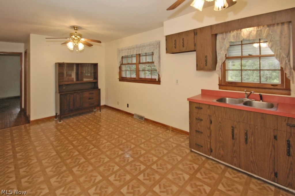 3715 State Road Vermilion, OH 44089 - Photo 11 of 19