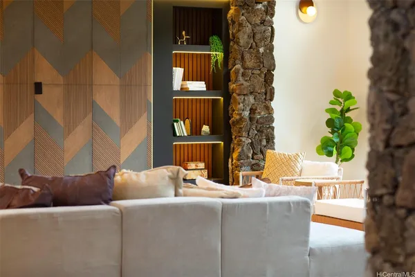 $4,270,000 | 337 Wanaao Road, Kailua, HI 96734