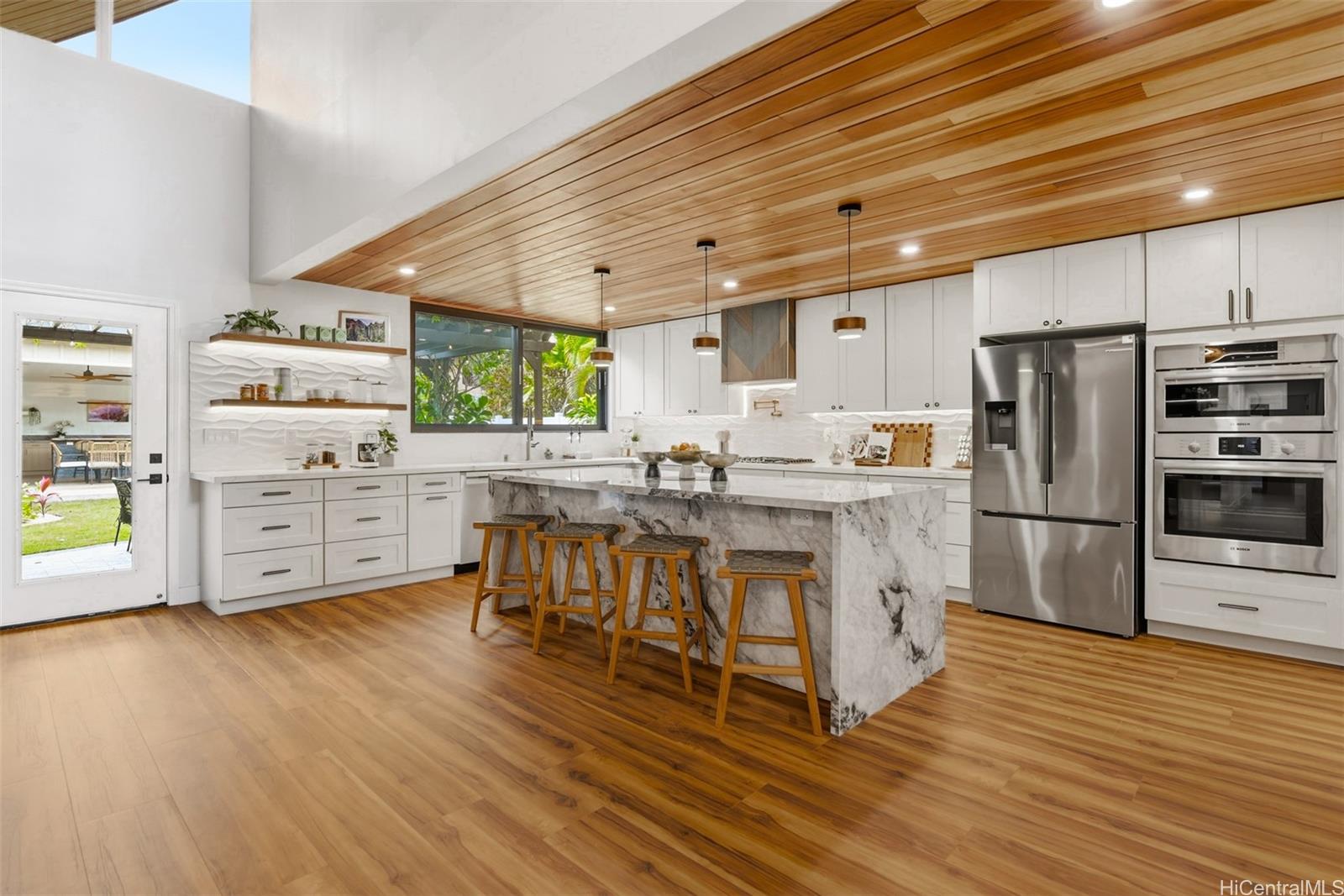 337 Wanaao Road Kailua, HI 96734 - Photo 8 of 25