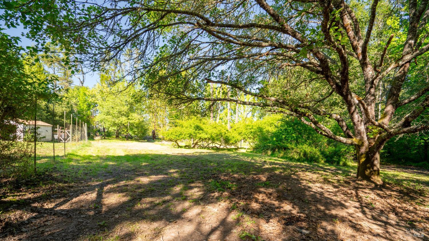 9901 Occidental Road Sebastopol, CA 95472 - Photo 53 of 55