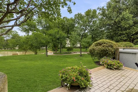 $1,900,000 | 9 Hallshire Court, Dallas, TX 75225