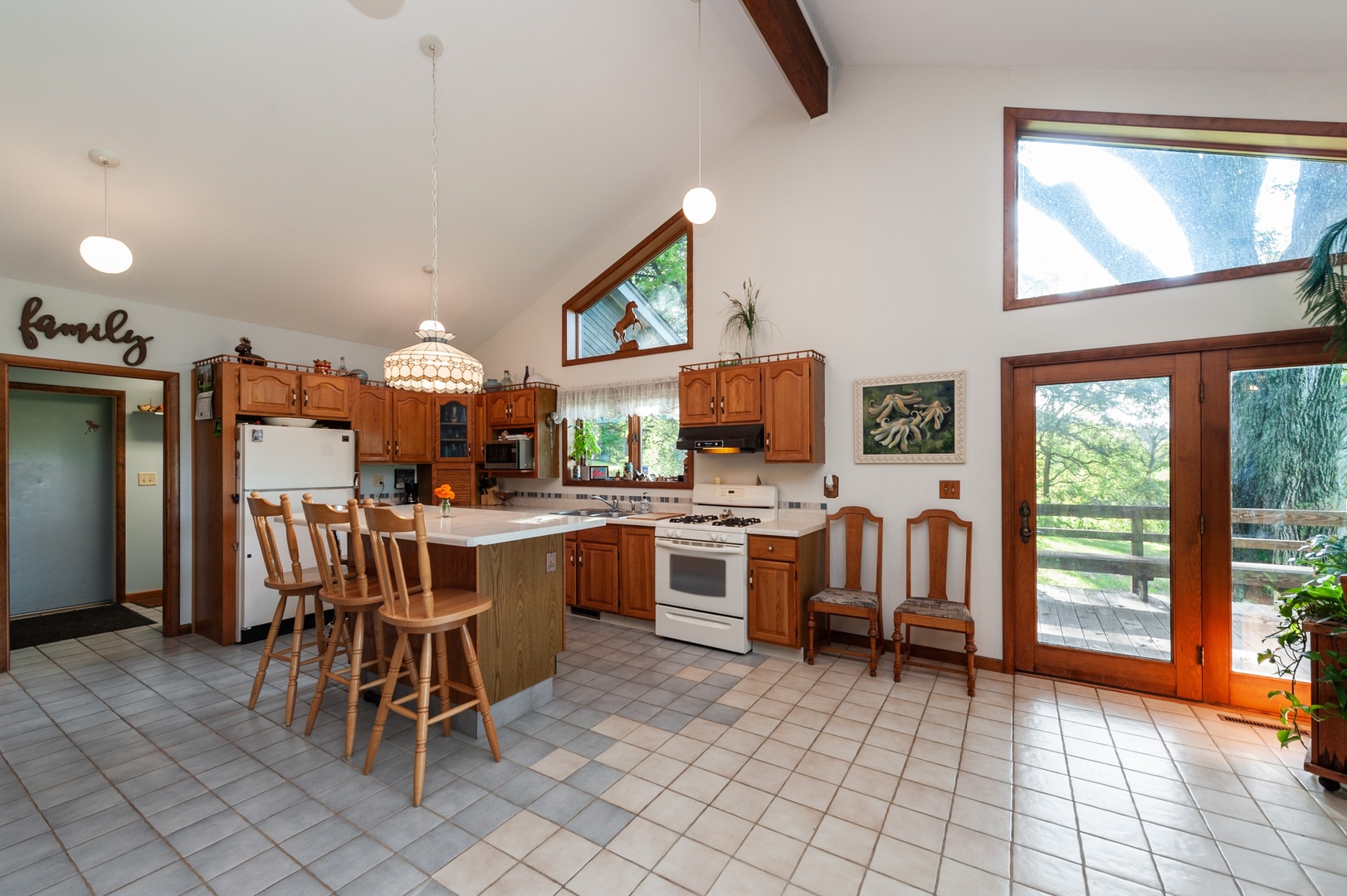 18315 Lincoln Road Harvard, IL 60033 - Photo 19 of 31 a view of kitchen with furniture and window