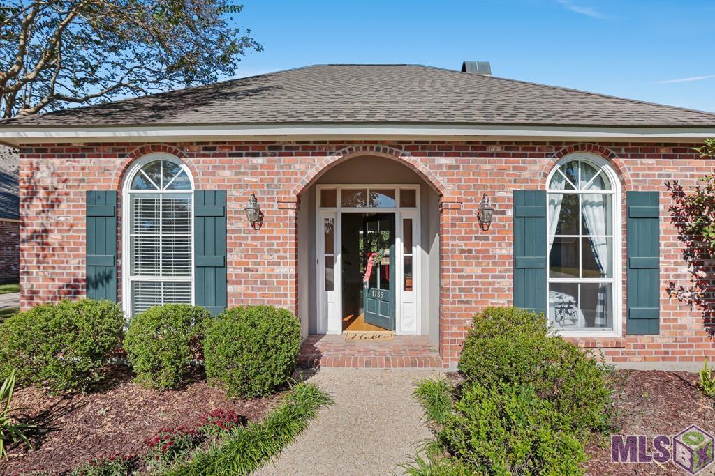 1735 Ridgeland Drive Baton Rouge, LA 70810 - Photo 2 of 28