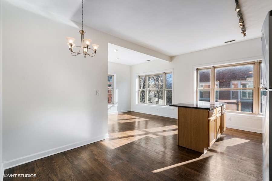 4640 North Racine Avenue, Unit 3 Chicago, IL 60640 - Photo 5 of 11 Gallery Image 5