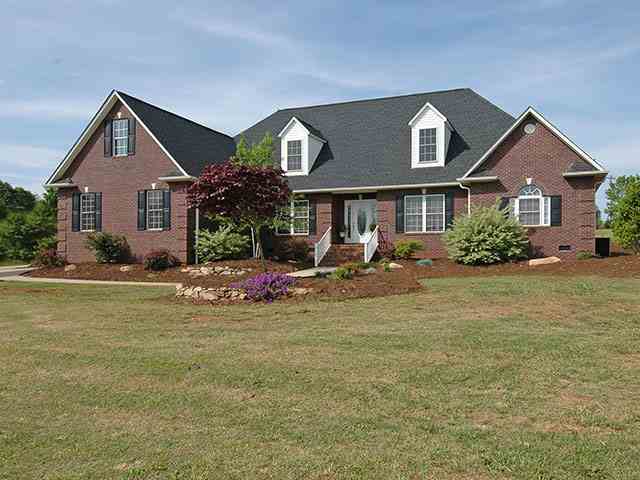 100 Crossridge Lane Anderson, SC 29621 - Photo 1 of 15