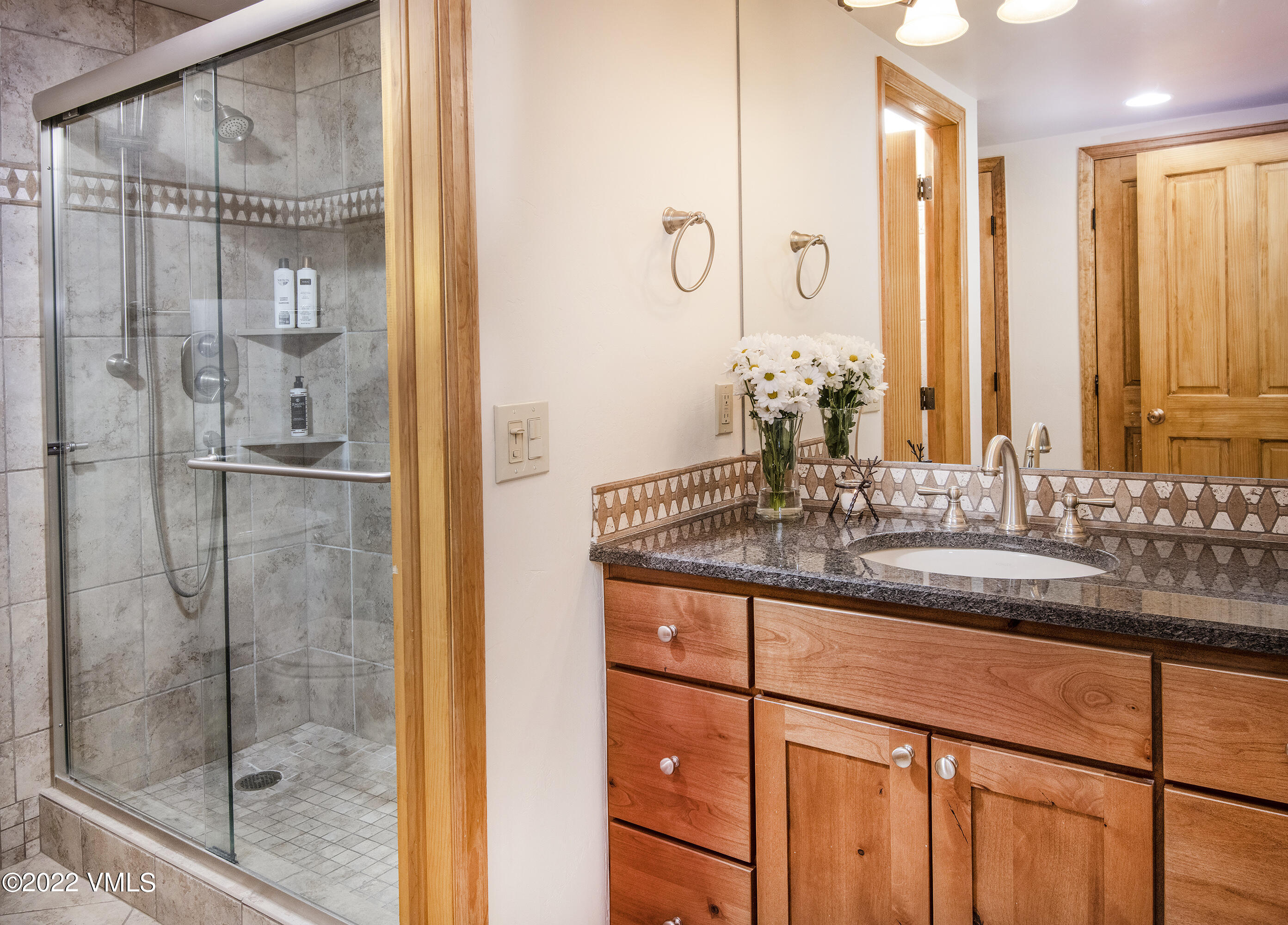 1650 Fall Ridge Road, Unit 204 Vail, CO 81657 - Photo 22 of 68 Fallridge-204_22
