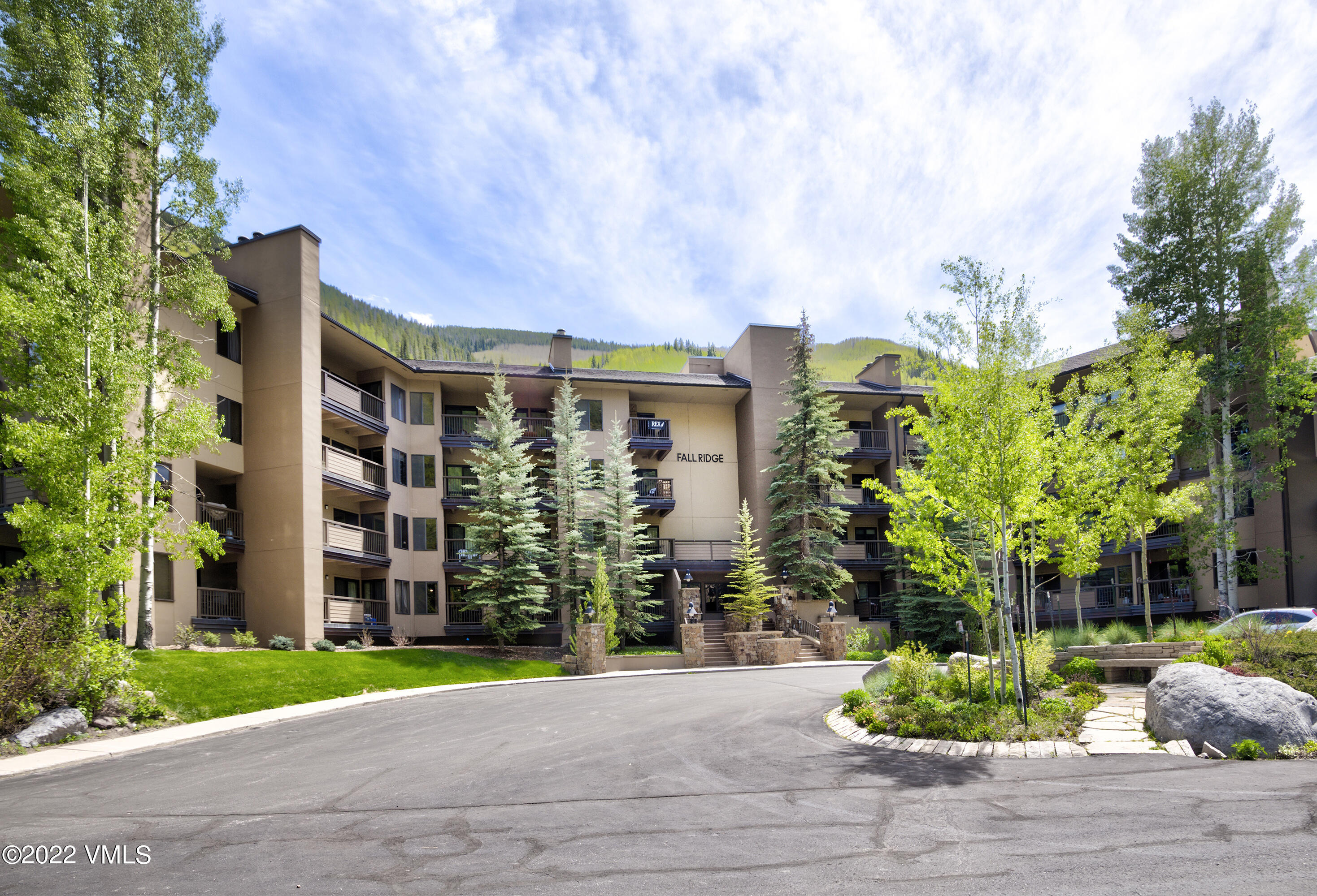 1650 Fall Ridge Road, Unit 204 Vail, CO 81657 - Photo 46 of 68 Fallridge-204_45