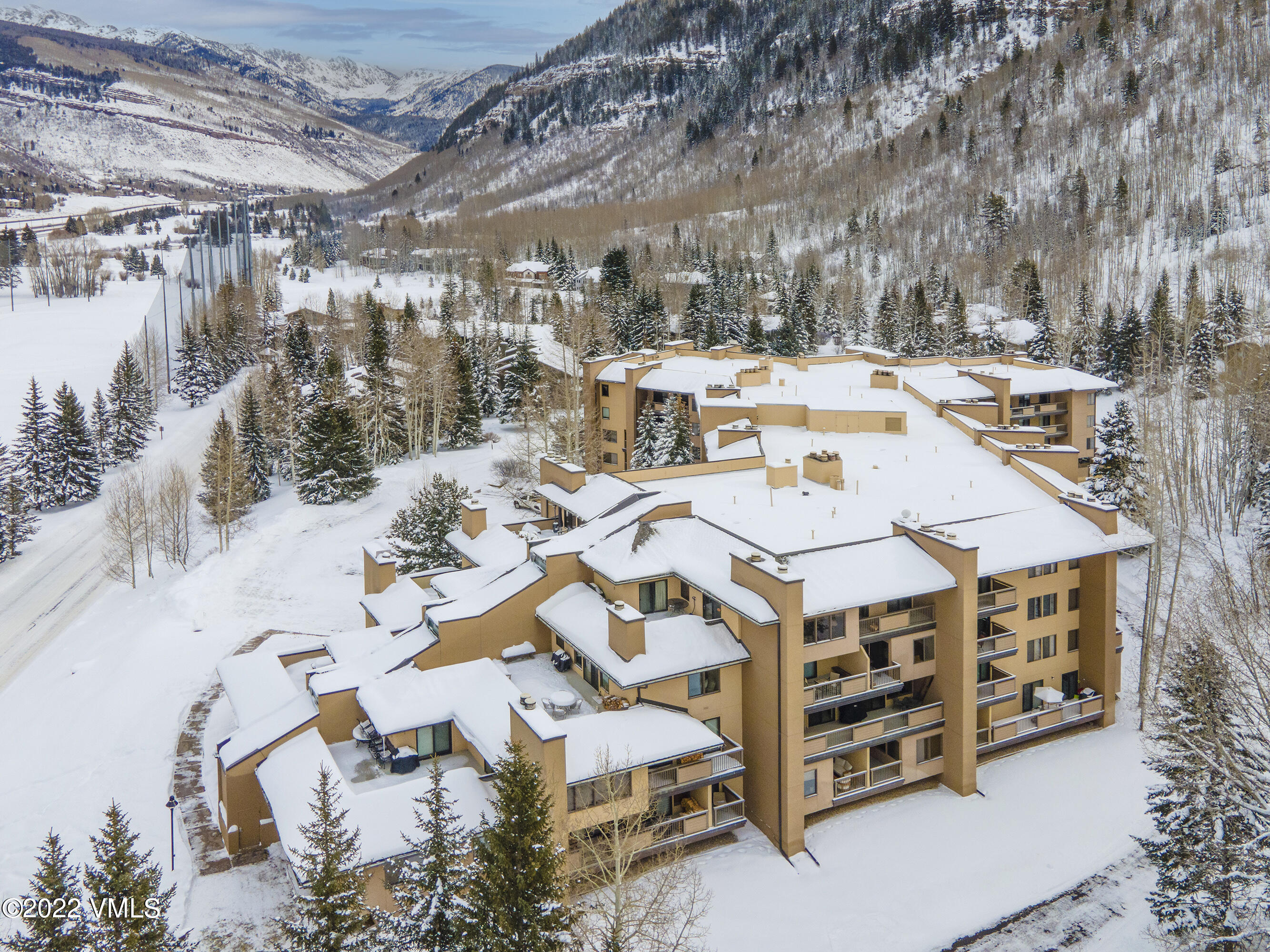 1650 Fall Ridge Road, Unit 204 Vail, CO 81657 - Photo 58 of 68 Fallridge-204_57