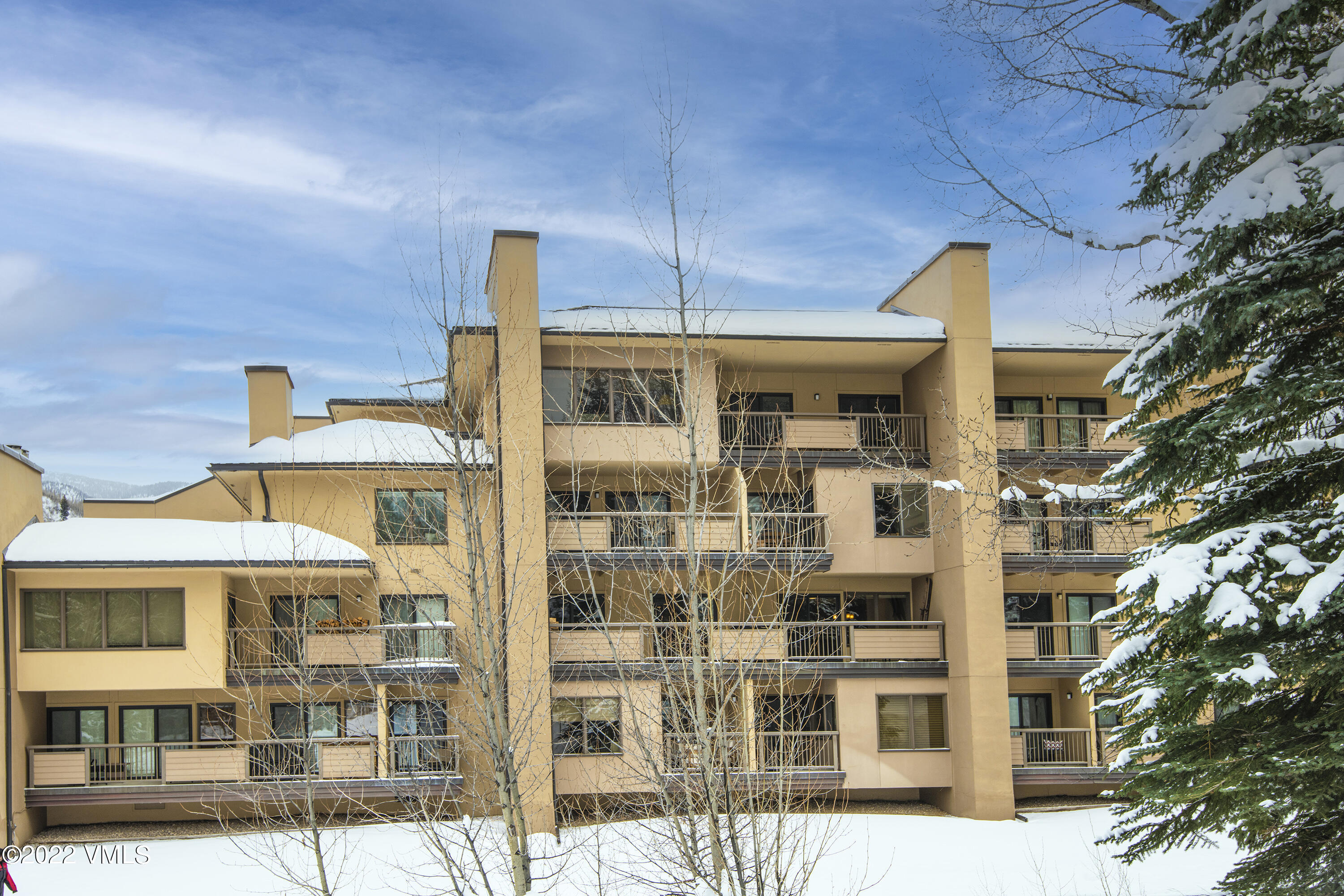 1650 Fall Ridge Road, Unit 204 Vail, CO 81657 - Photo 66 of 68 Fallridge-204_65