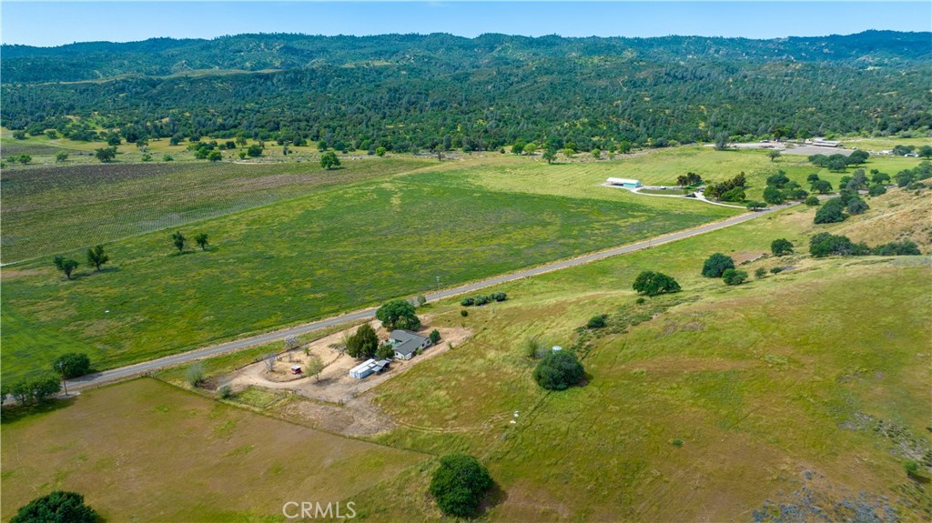 70331 Vineyard Canyon Road San Miguel, CA 93451 - Photo 31 of 41