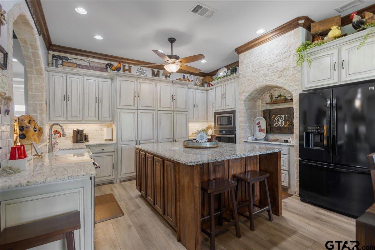 14347 Ridge Way Lindale, TX 75771 - Photo 17 of 48