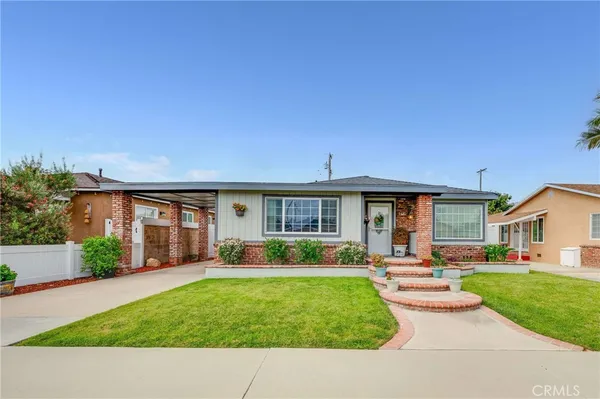 $800,000 | 5131 Gaviota Avenue, Long Beach, CA 90807