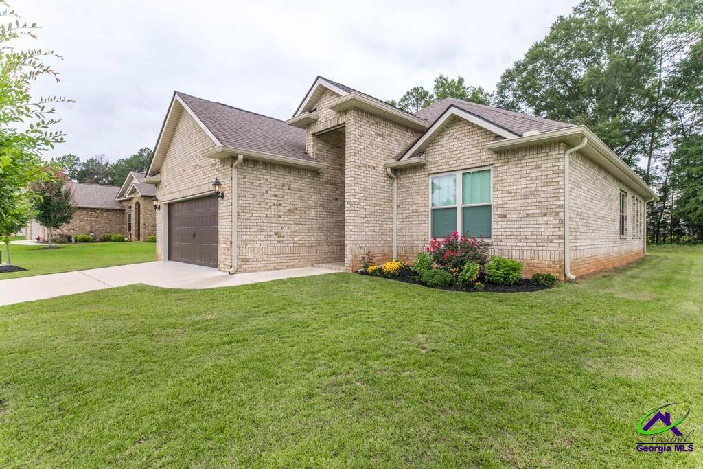 504 Clifton Road Perry, GA 31069 - Photo 4 of 32 Gallery Image 4