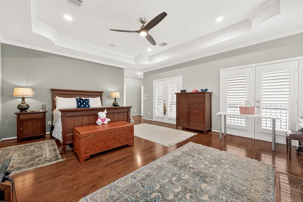 $795,000 | 71 Mill Point Place, The Woodlands, TX 77380