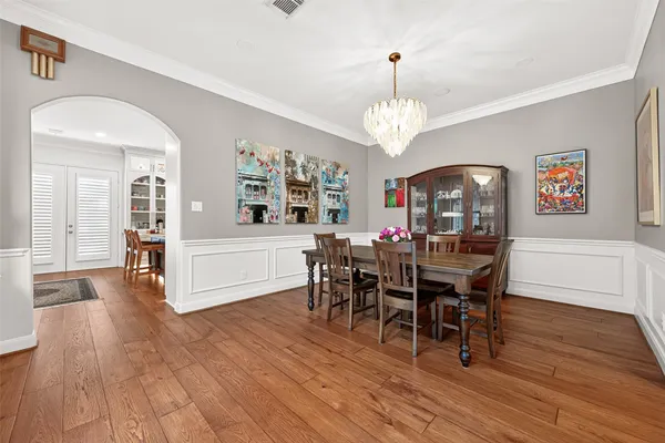 $795,000 | 71 Mill Point Place, The Woodlands, TX 77380