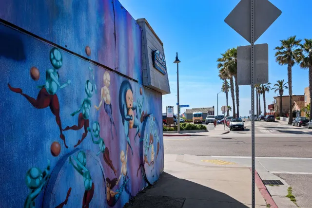 a view of a walk in front of a building