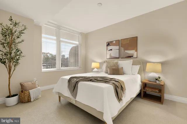 $425,000 | 8220 Crestwood Heights Drive, Unit 418, McLean, VA 22102