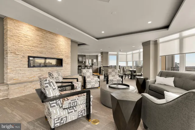 $425,000 | 8220 Crestwood Heights Drive, Unit 418, McLean, VA 22102