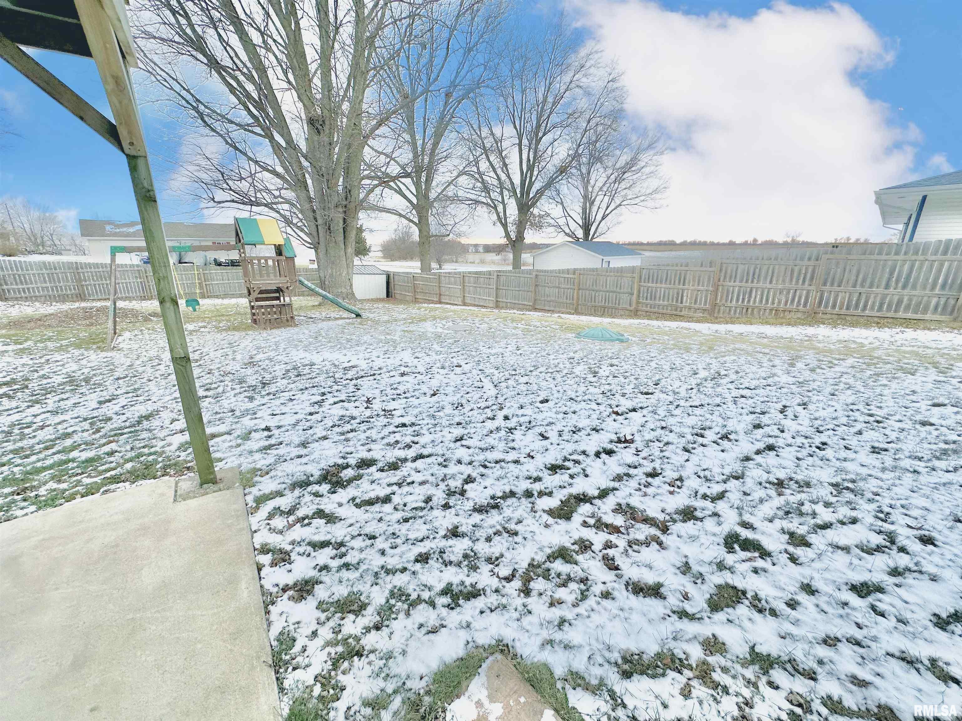 105 Sunshine Drive Rio, IL 61472 - Photo 15 of 71 Gallery Image 15