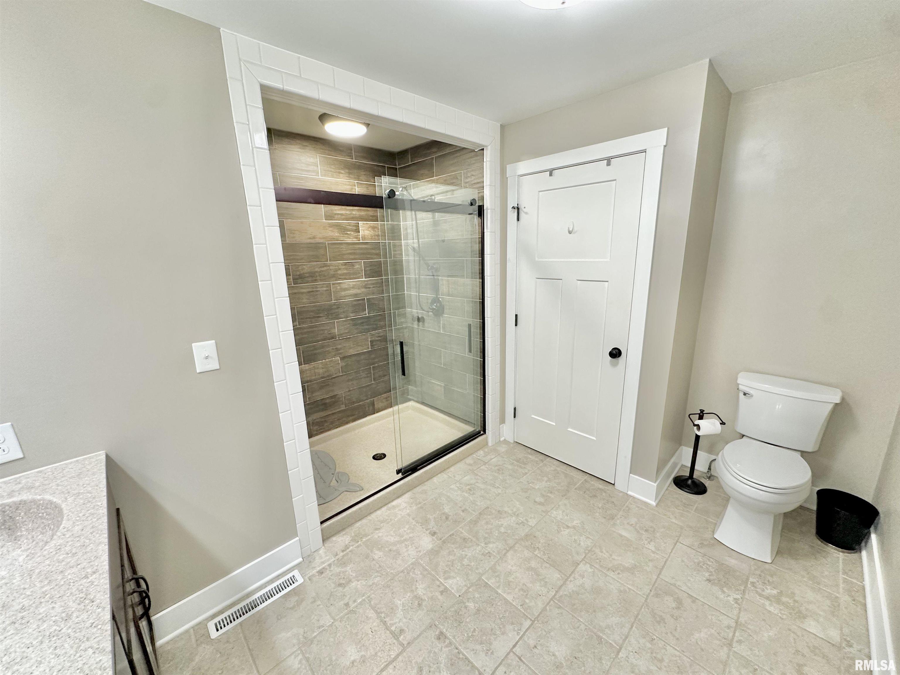 105 Sunshine Drive Rio, IL 61472 - Photo 40 of 71 Gallery Image 40