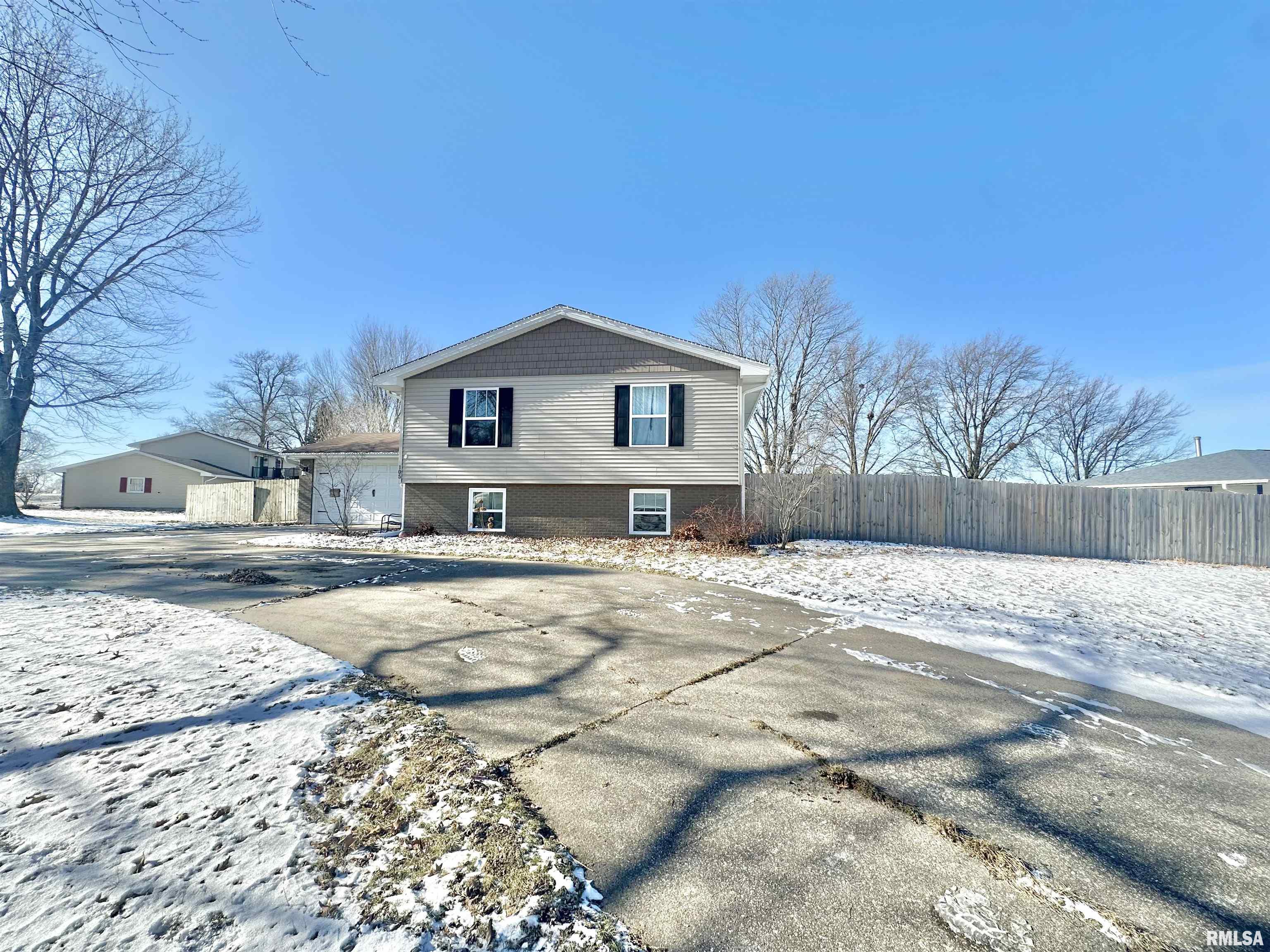 105 Sunshine Drive Rio, IL 61472 - Photo 4 of 71 Gallery Image 4