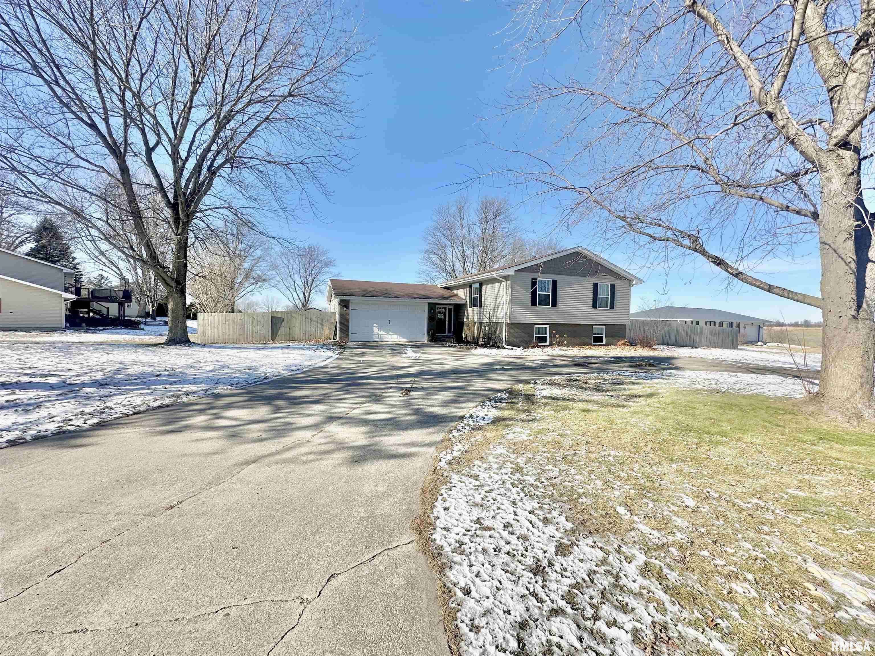 105 Sunshine Drive Rio, IL 61472 - Photo 7 of 71 Gallery Image 7