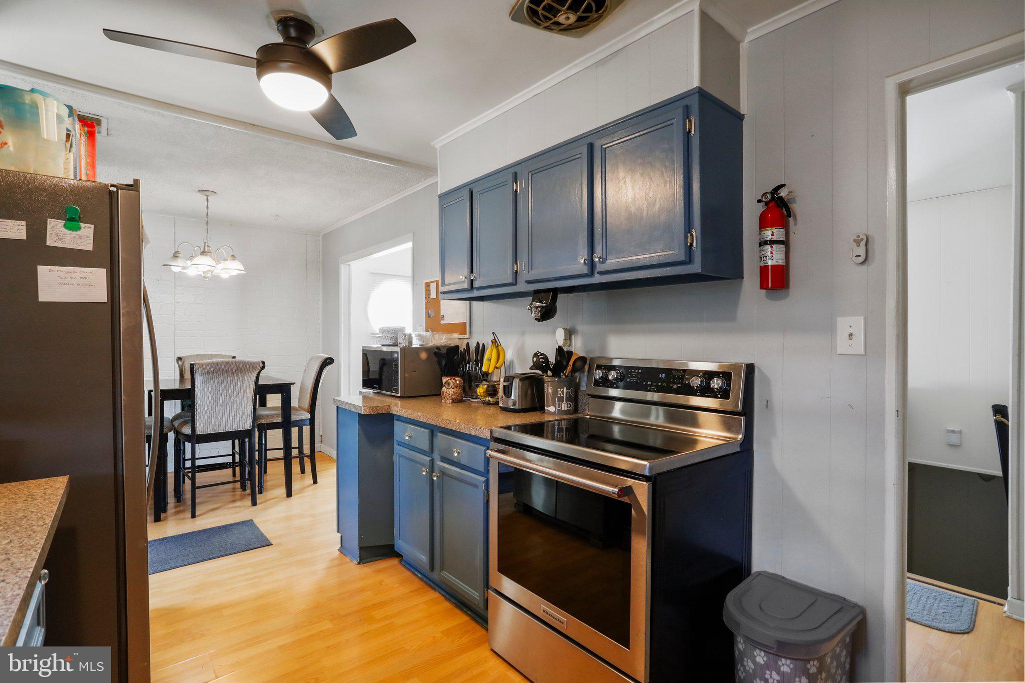 7519 Alleghany Road Manassas, VA 20111 - Photo 11 of 35 Kitchen