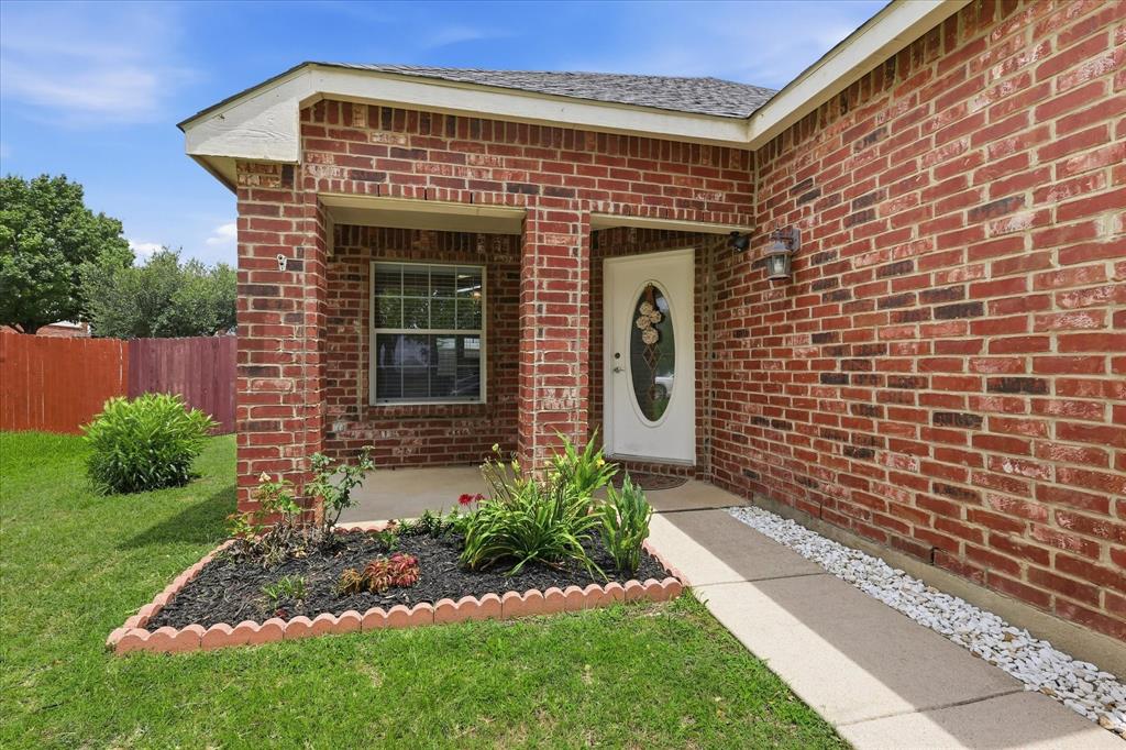 5217 Shiver Road Fort Worth, TX 76244 - Photo 2 of 40