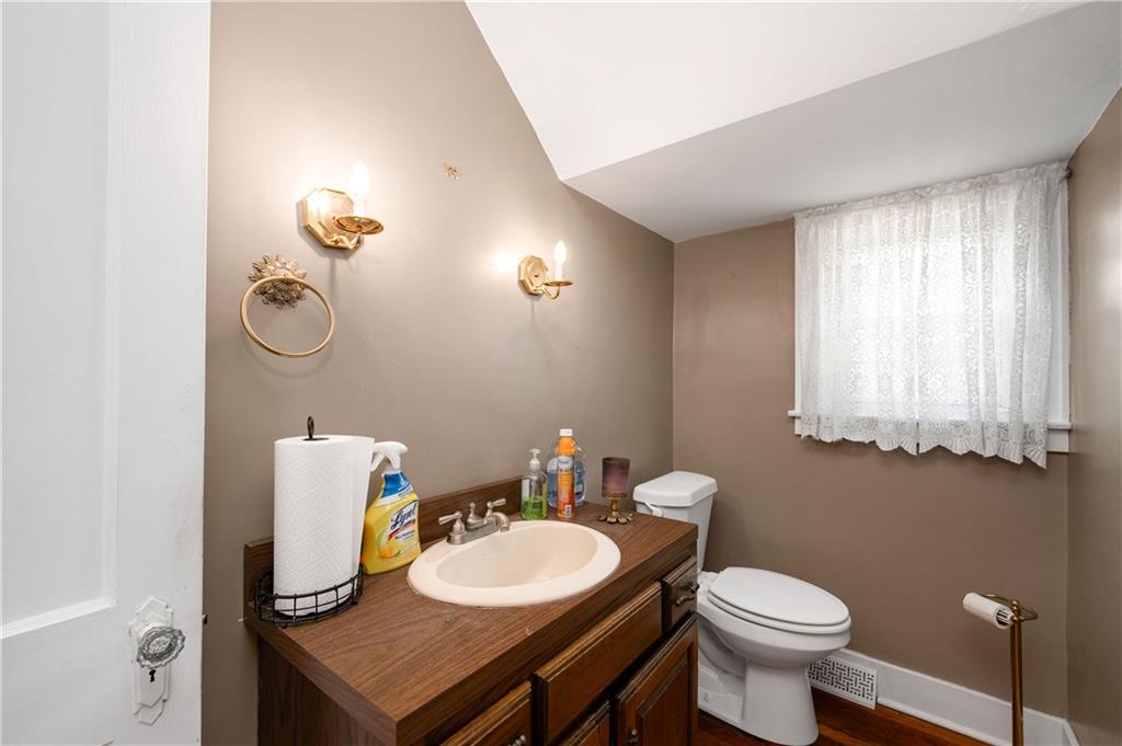 236 Alameda Road Butler, PA 16001 - Photo 17 of 36