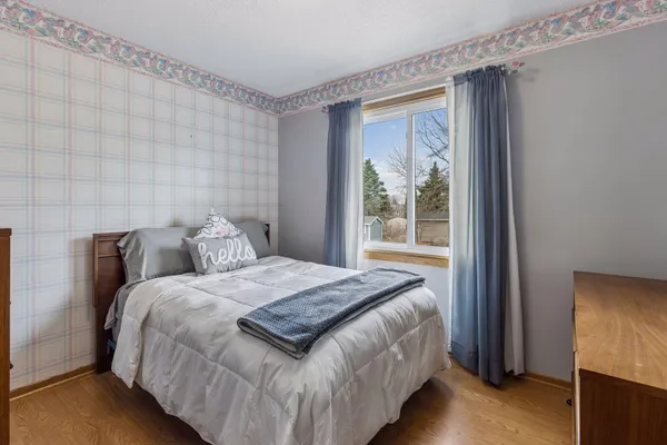 $550,000 | 4159 Pennsylvania Avenue, Eagan, MN 55123