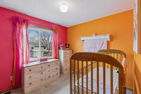 $550,000 | 4159 Pennsylvania Avenue, Eagan, MN 55123