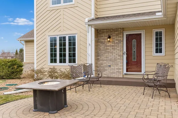 $550,000 | 4159 Pennsylvania Avenue, Eagan, MN 55123