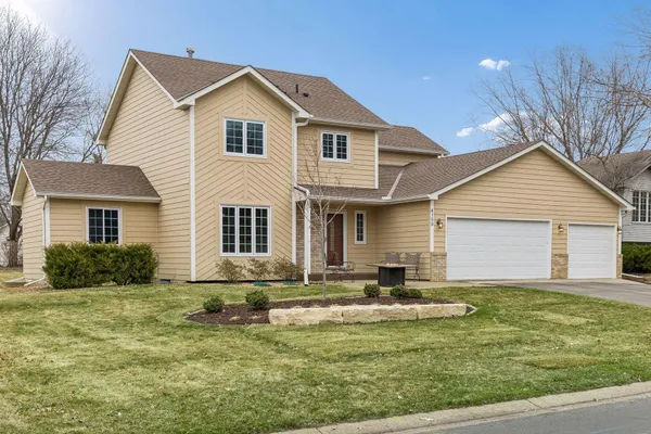 $550,000 | 4159 Pennsylvania Avenue, Eagan, MN 55123