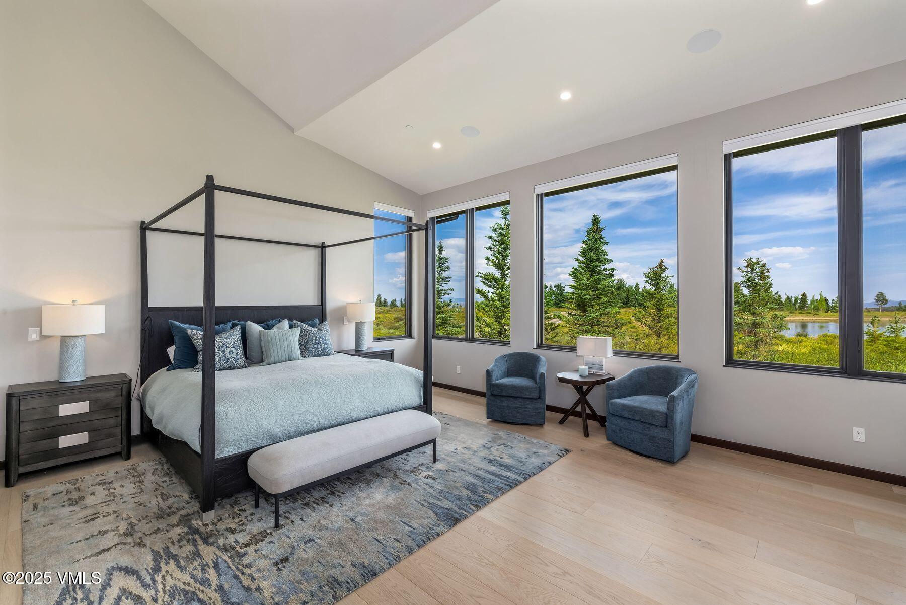 31 Taylor Creek Court Edwards, CO 81632 - Photo 19 of 45 Primary Bedroom