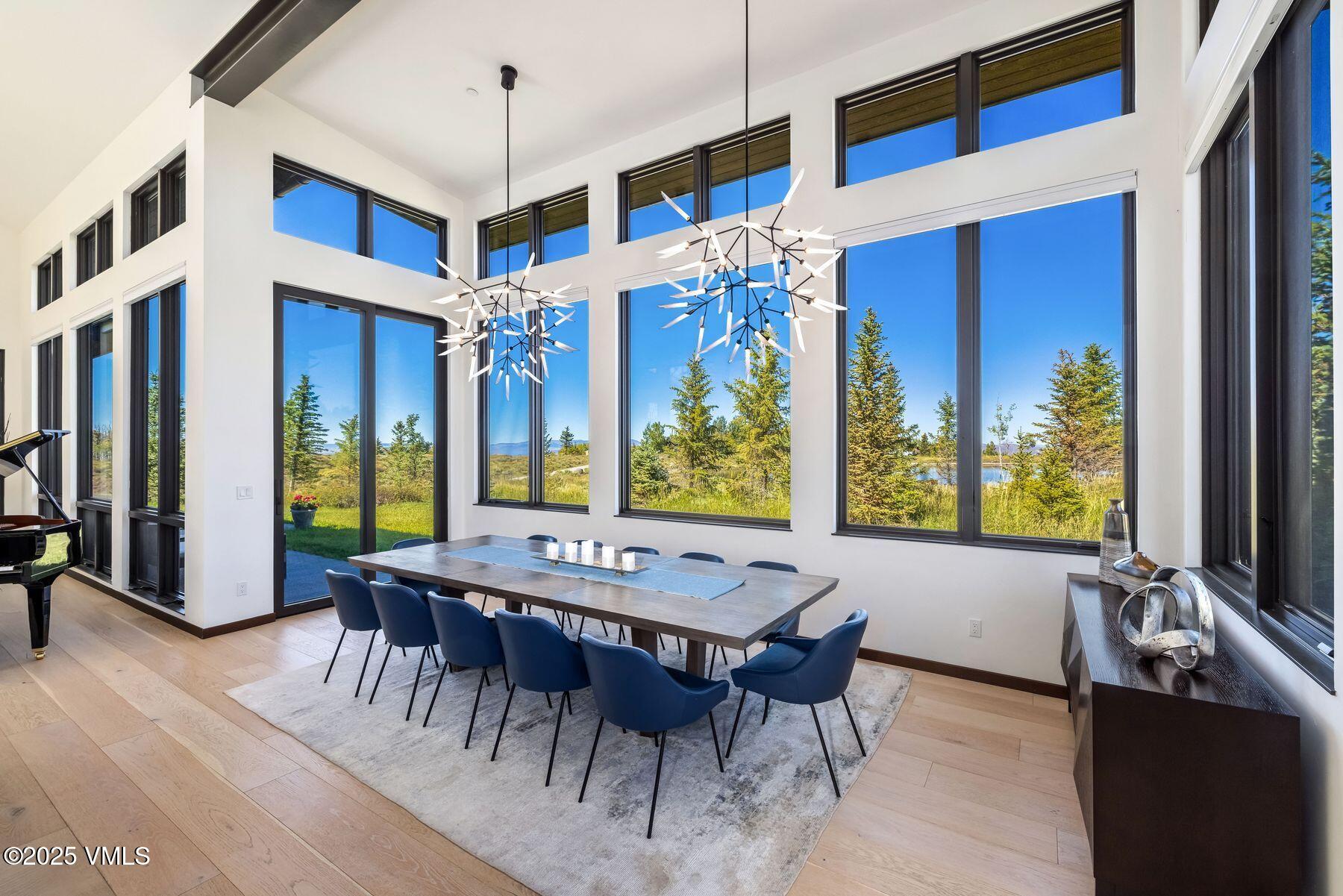 31 Taylor Creek Court Edwards, CO 81632 - Photo 5 of 45 Dining