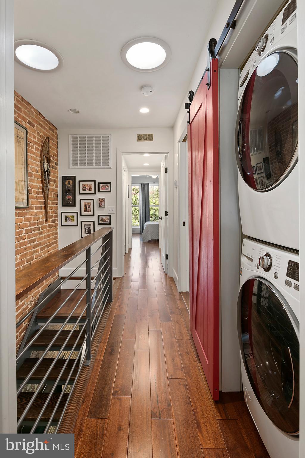 305 9th Street Southeast Washington, DC 20003 - Photo 18 of 35