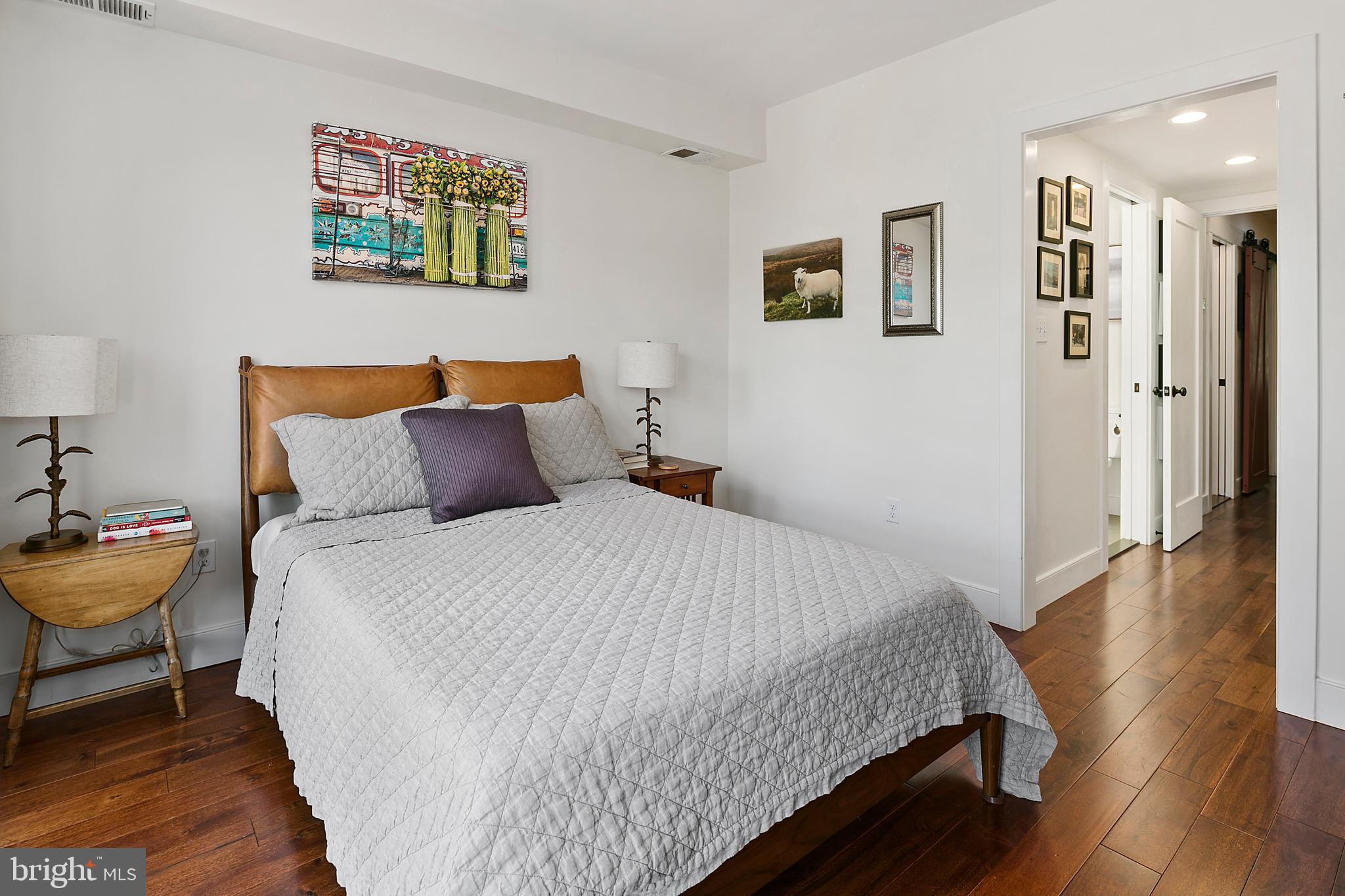 305 9th Street Southeast Washington, DC 20003 - Photo 21 of 35