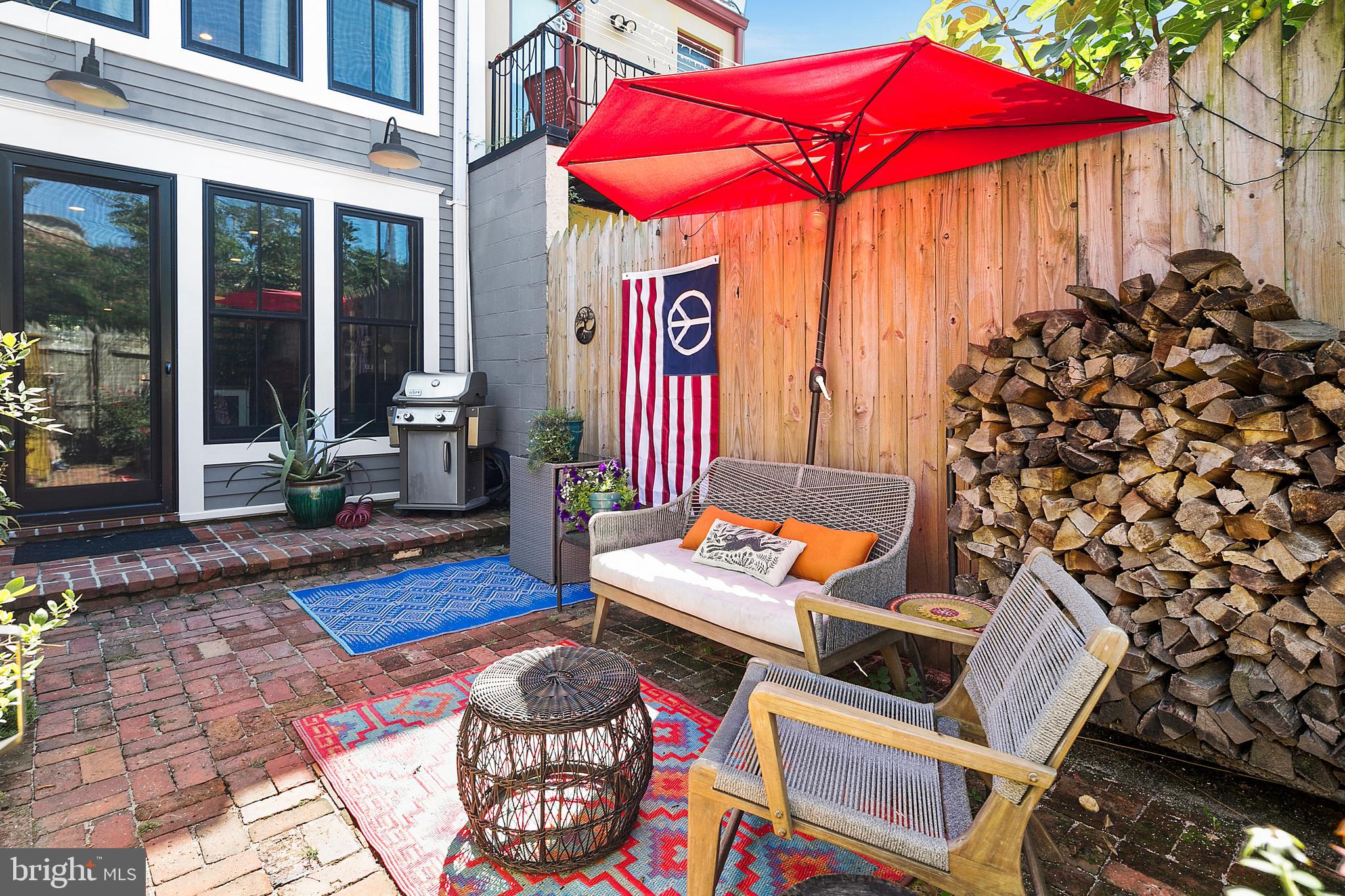 305 9th Street Southeast Washington, DC 20003 - Photo 32 of 35