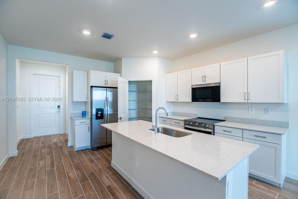 12949 Southwest 267th Street Homestead, FL 33032 - Photo 12 of 46