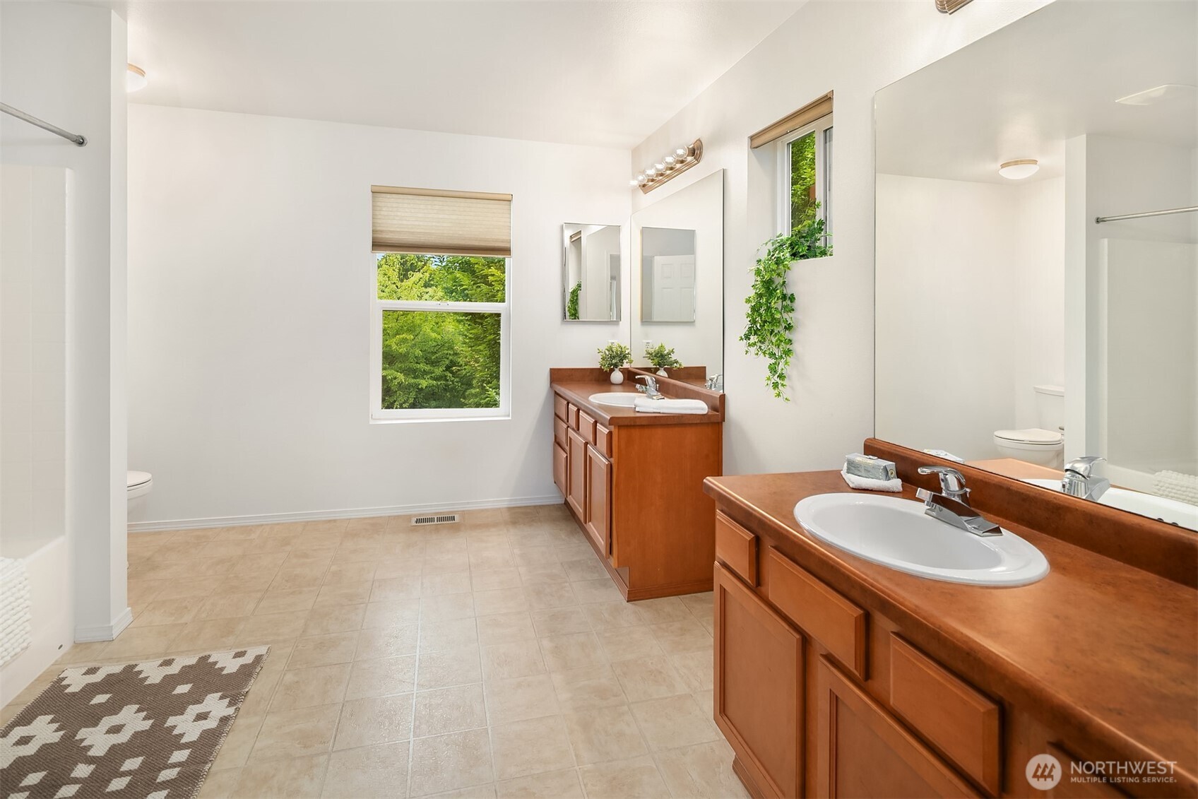 650 Northwest Nesvik Way Poulsbo, WA 98370 - Photo 24 of 30