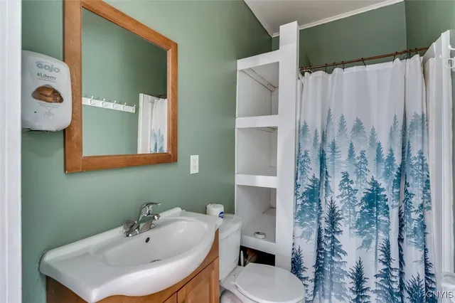 $194,900 | 32792 Highway 3, Champion, NY 13619