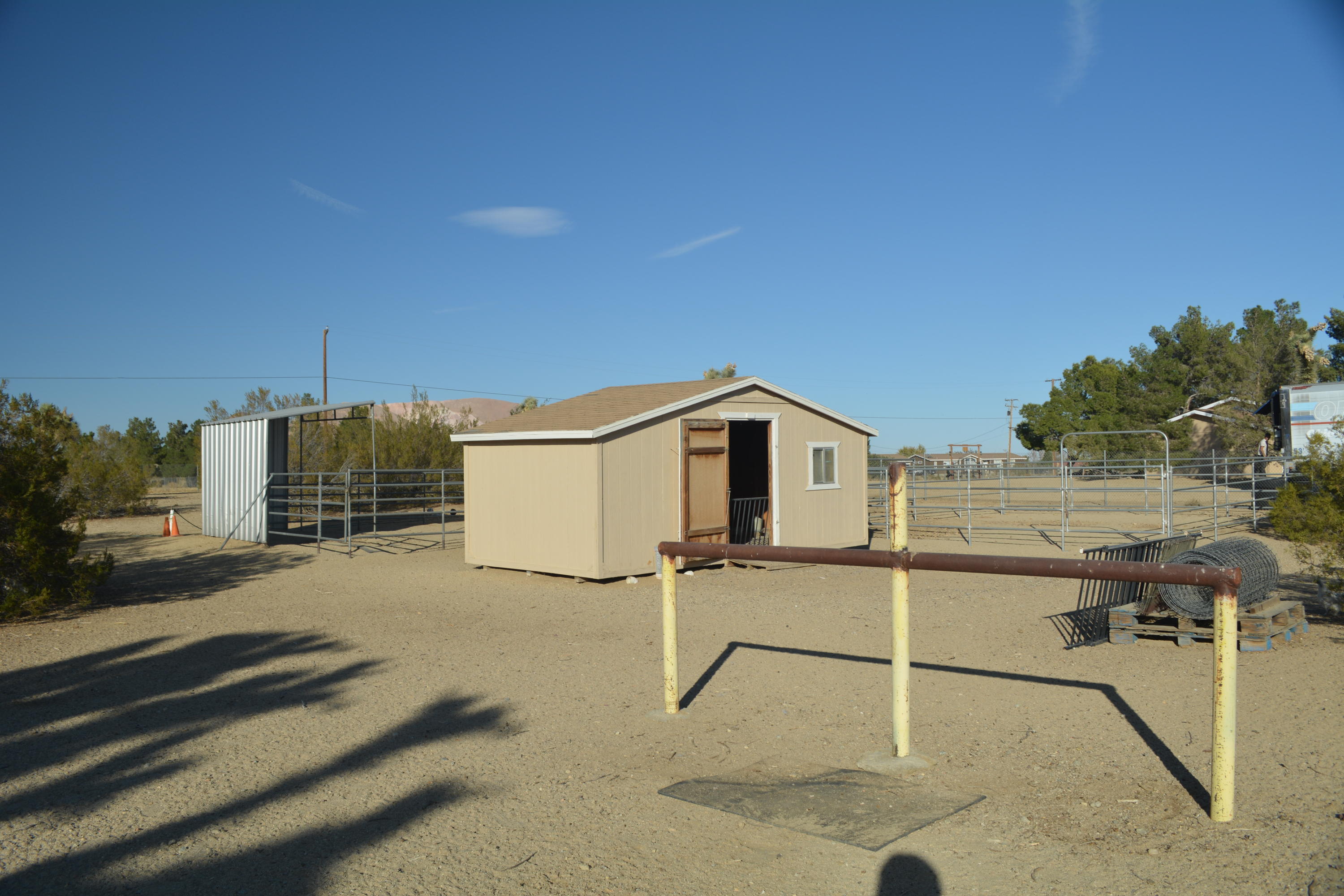 4780 Montiverde Road Mojave, CA 93501 - Photo 51 of 52 a view of a house with a wooden fence