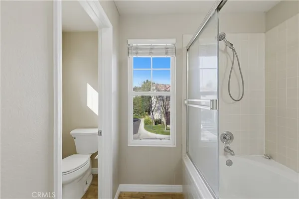 $799,999 | 23322 Montecito Place, Valencia, CA 91354