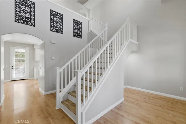 $799,999 | 23322 Montecito Place, Valencia, CA 91354