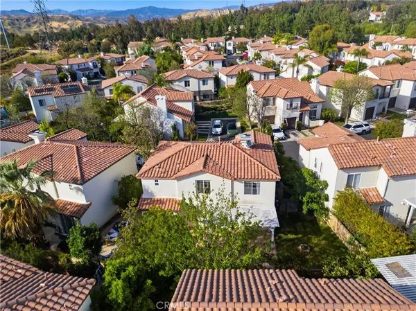 $799,999 | 23322 Montecito Place, Valencia, CA 91354