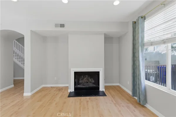 $799,999 | 23322 Montecito Place, Valencia, CA 91354