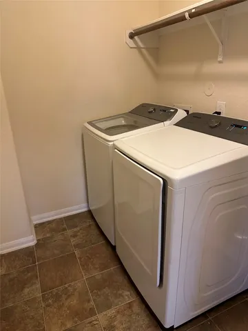 $2,600 | 18715 Windy Stone Drive, Houston, TX 77084