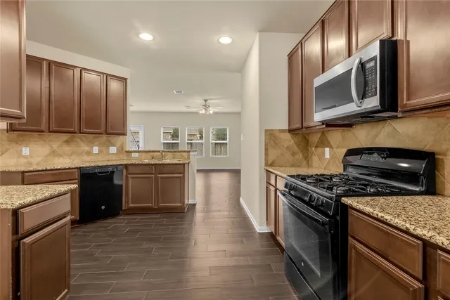 $2,600 | 18715 Windy Stone Drive, Houston, TX 77084