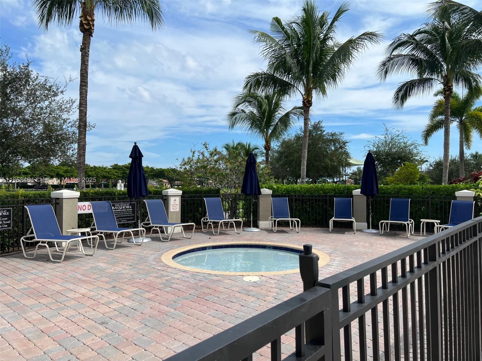 22731 Southwest 88th Place, Unit 101 Cutler Bay, FL 33190 - Photo 54 of 59 Kiddie pool area